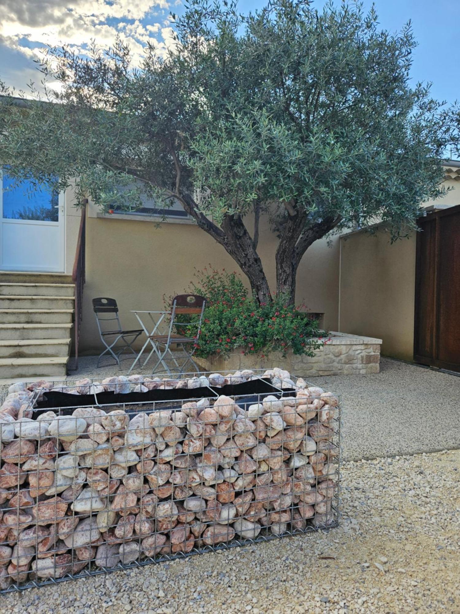 Le Rubiz Apartment La Coucourde Exterior foto